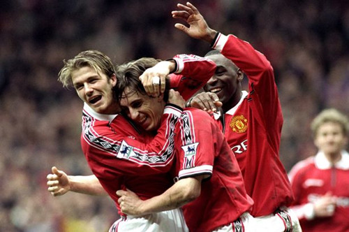 以其敏锐的 以其敏锐的